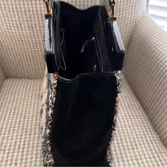 Tory Burch Suede Shearling Fur Embellished Tweed Altersee Chevron Handbag - Picture 6 of 9